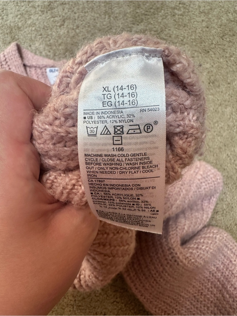 Old Navy Girls XL 14-16 Chunky Light Pink Button Knit Cardigan Chunky Sweater - Picture 4 of 7